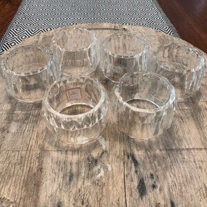 Set of 6 vintage clear Acrylic Audrey napkin rings
